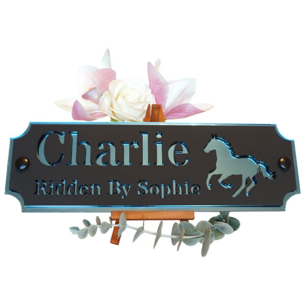 Acrylic-Stable-Name-Plate-Blue-Mirror-Full-Horse-Logo-Front