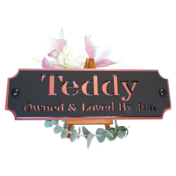 Acrylic-Stable-Name-Plate-Pink-Mirror-Text-Front