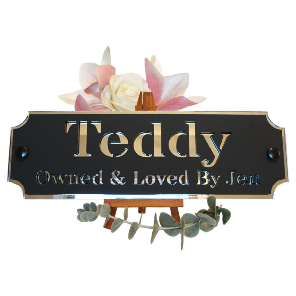 Acrylic-Stable-Name-Plate-Silver-Mirror-Text-Front