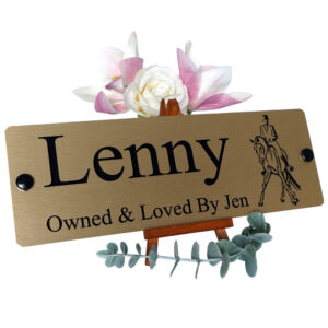 Aluminium-Gold-Stable-Name-Plate-Dressage-Logo-Left