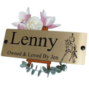 Aluminium-Gold-Stable-Name-Plate-Dressage-Logo-Right