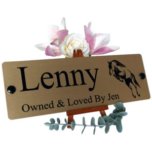Aluminium-Gold-Stable-Name-Plate-Jumping-Horse-Logo-Left